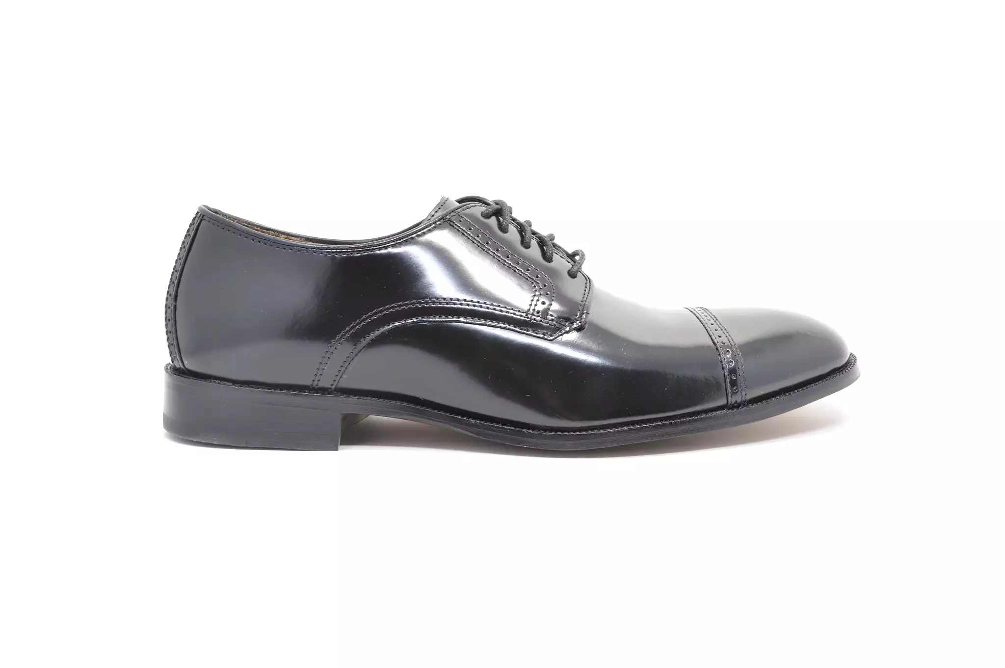 JOHNSTON & MURPHY Bradford Perf Cap Toe