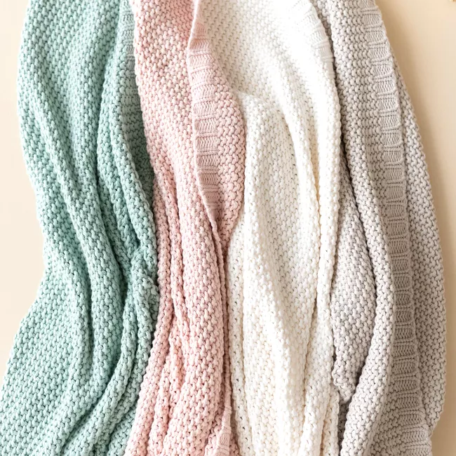 Kyte Baby Chunky Knit Baby Blanket in Blush