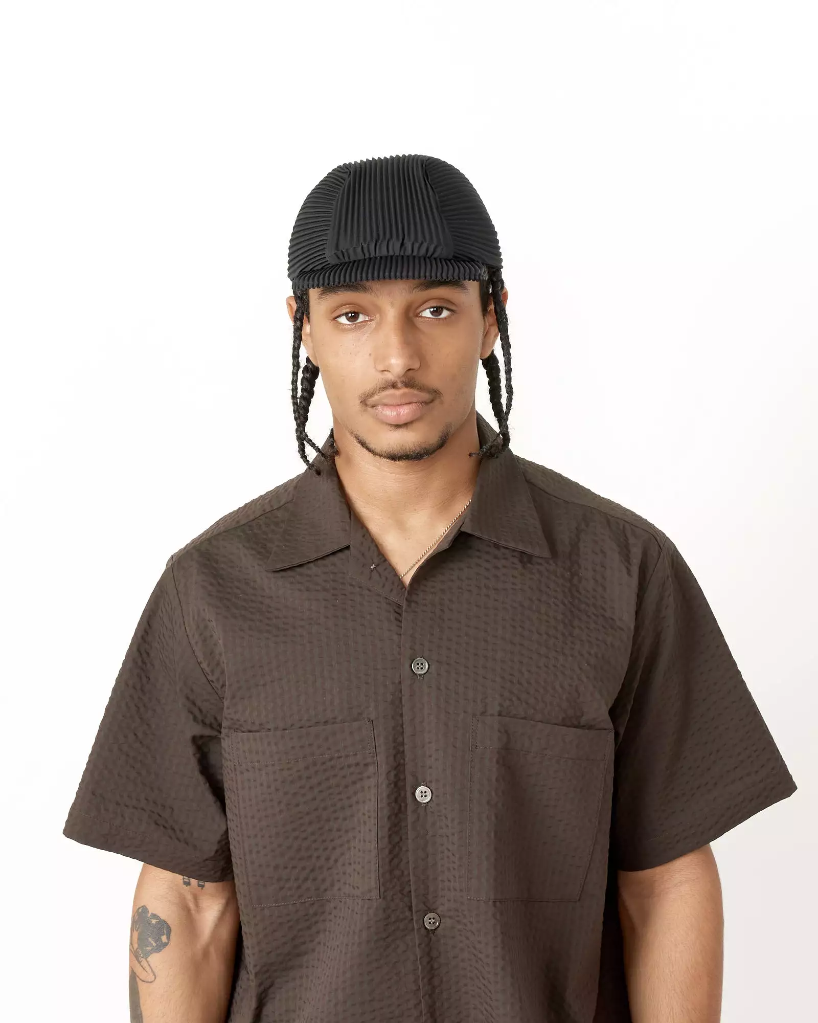 Pleats Cap in Black