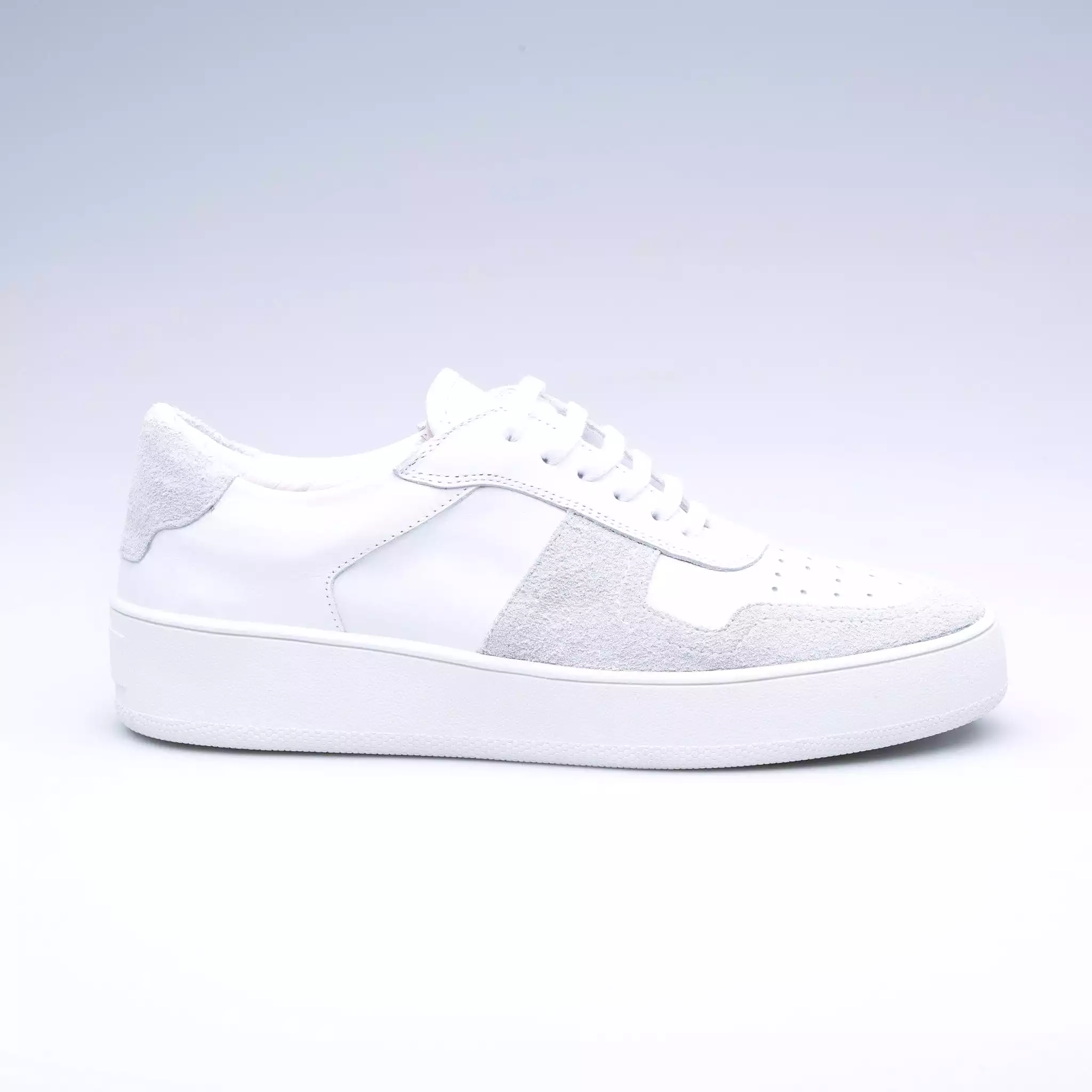 White Faty Casual Shoes